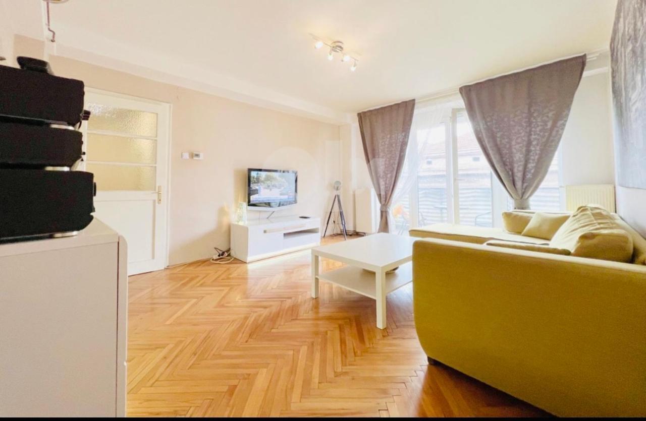 Apartment Baseskija Sarajevo Exteriör bild