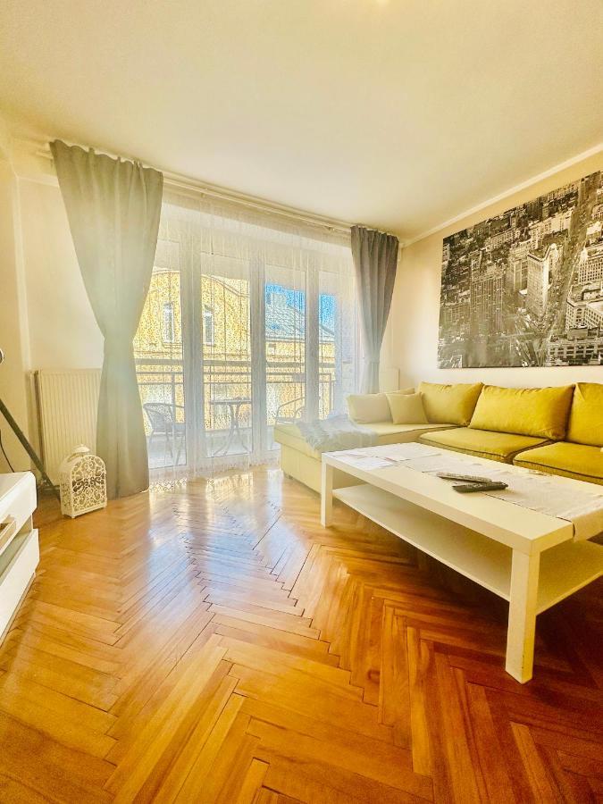 Apartment Baseskija Sarajevo Exteriör bild